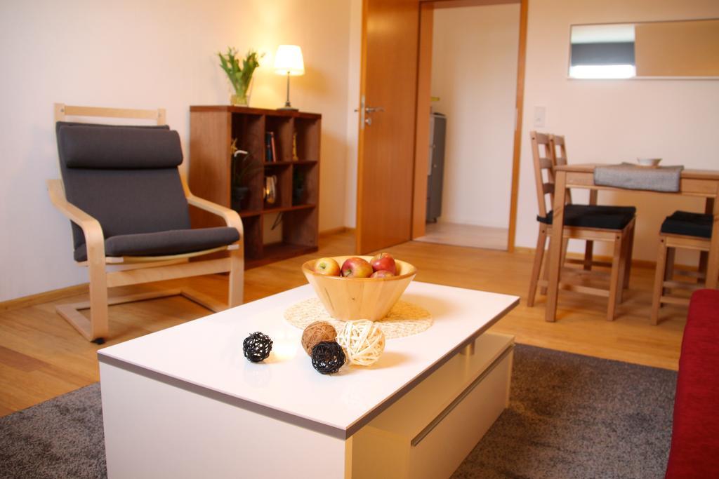 Ferienwohnung Kirchturmblick Euren Трір Екстер'єр фото